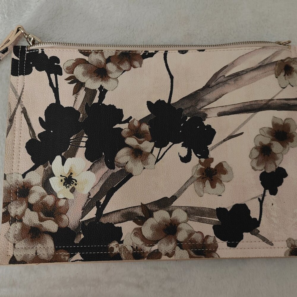 White House Black market clutch purse.